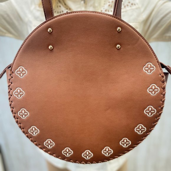 Francesca's || Women's Boho Style Circle Tote Brown Stand Up Large Travel Purse - Picture 7 of 12